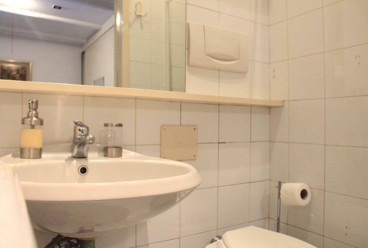 Basement Turati 3 -Consulates District Leilighet Milano Eksteriør bilde
